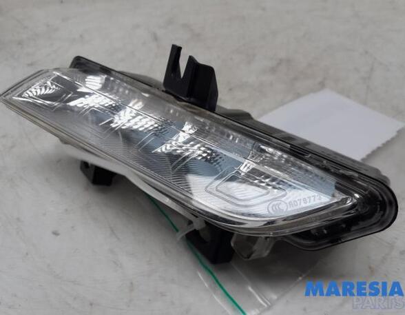 Daytime Running Light RENAULT CLIO IV Grandtour (KH_), RENAULT CLIO III Grandtour (KR0/1_)