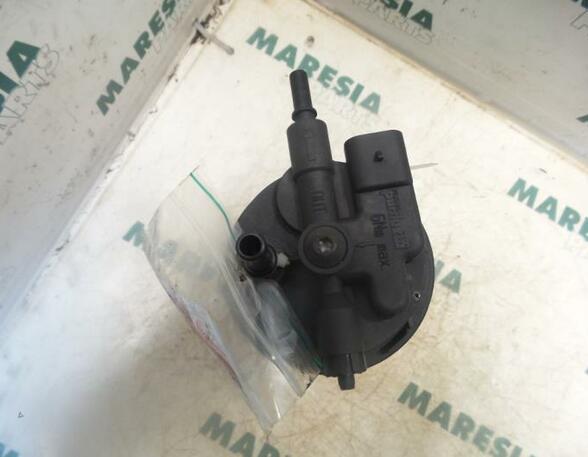 Fuel filter housing RENAULT Laguna II Grandtour (KG0/1)