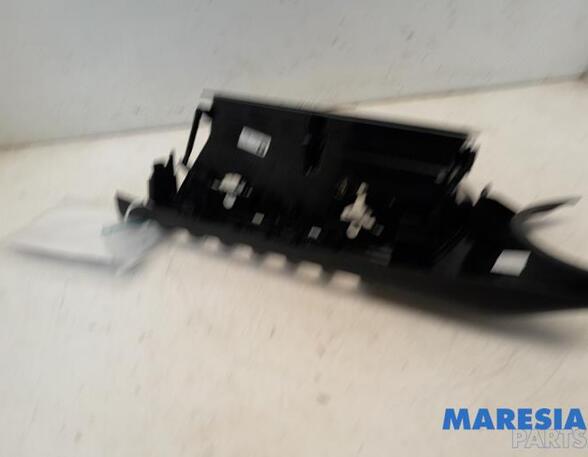 Dashboard ventilation grille PEUGEOT 3008 MPV (0U_)