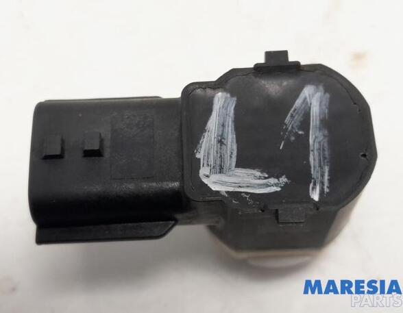 Sensor für Einparkhilfe Renault Clio IV BH 284429973R P21117834