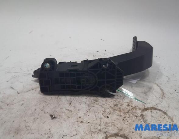 Accelerator pedal OPEL CORSA F (P2JO)