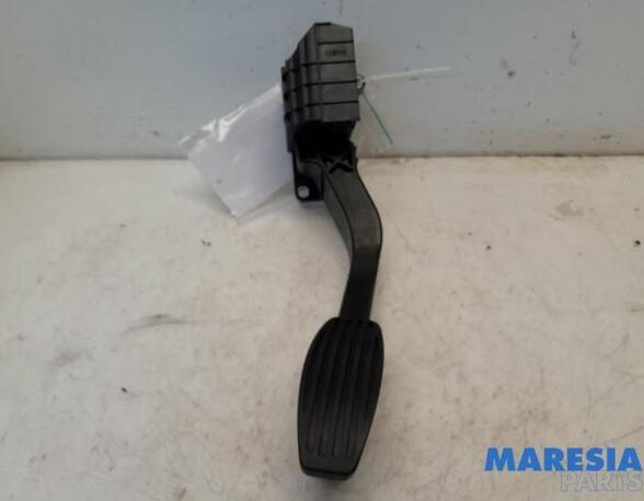 Accelerator pedal FIAT 500 (312_), FIAT 500 C (312_), ABARTH 500 / 595 / 695 (312_), ABARTH 500C / 595C / 695C (312_)