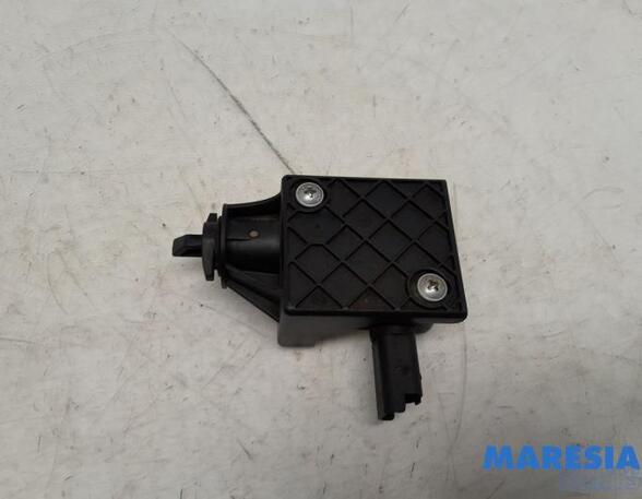 Servomotor for fuel filler flap CITROËN C4 GRAND PICASSO I (UA_), CITROËN C4 PICASSO I MPV (UD_)