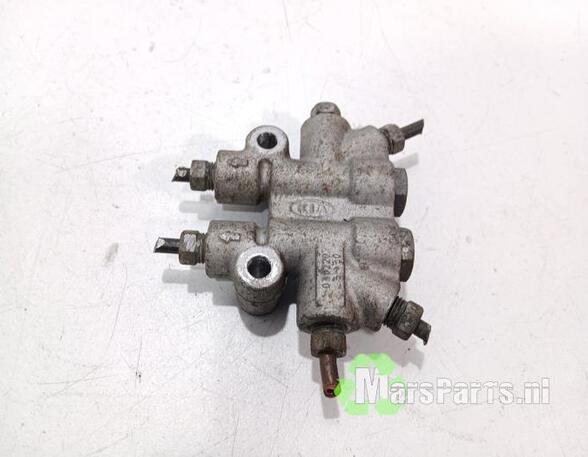 Brake Power Regulator TOYOTA STARLET (_P8_)