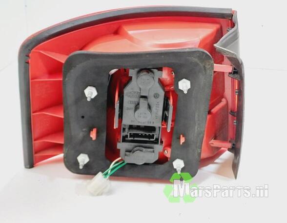 Rückleuchte rechts Audi A6 Avant 4B, C5 4B9945096F P20501965