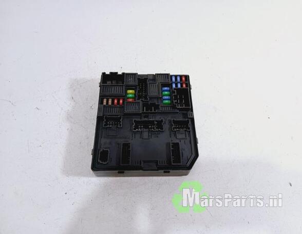 Fuse Box RENAULT MEGANE IV Grandtour (K9A/M/N_)