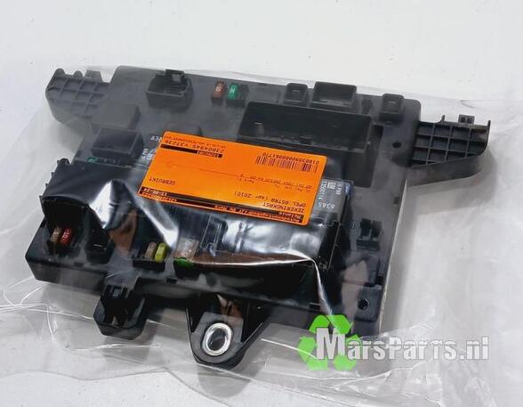 Fuse Box OPEL ASTRA J (P10), OPEL ASTRA J Sports Tourer (P10), OPEL ASTRA H (A04)