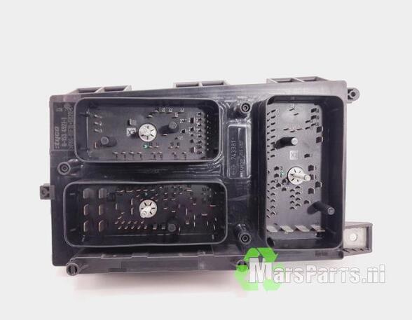 Fuse Box OPEL ASTRA H Estate (A04), OPEL ASTRA H (A04)