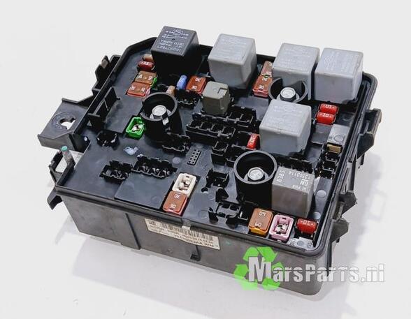 Fuse Box OPEL CORSA E (X15)