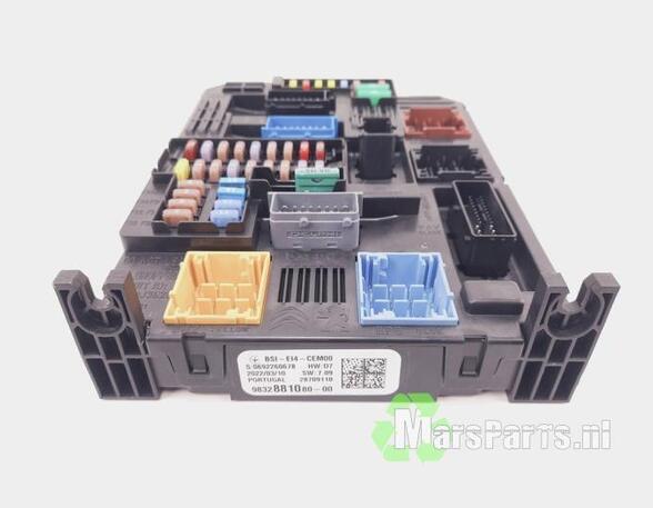 Fuse Box PEUGEOT 2008 II (UD_, US_, UY_, UK_)