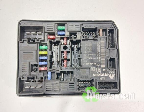 Fuse Box RENAULT CLIO V (B7_)