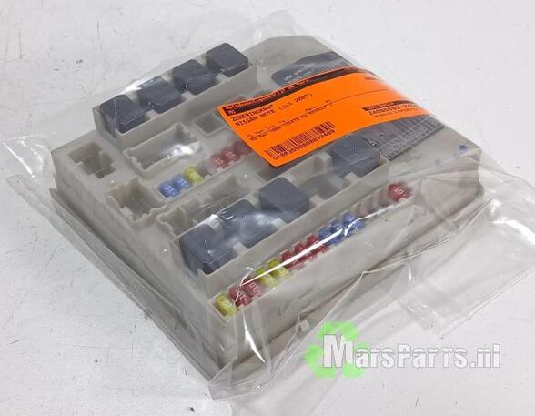 Fuse Box NISSAN NOTE (E11, NE11)