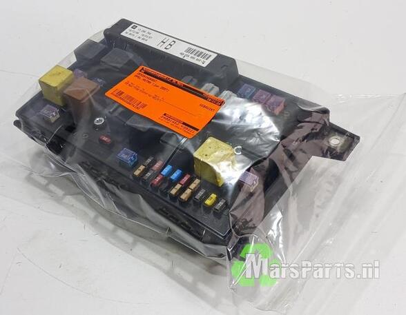 Fuse Box OPEL ASTRA H TwinTop (A04)