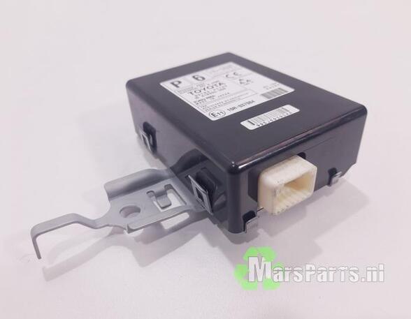 Control unit TOYOTA PRIUS PLUS (_W4_), TOYOTA Prius Plus (_W4_)