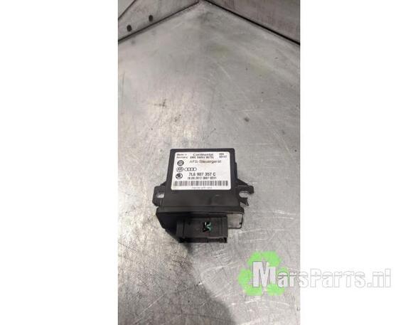 Control unit for lighting SEAT IBIZA IV (6J5, 6P1), SEAT IBIZA IV SC (6J1, 6P5), SEAT IBIZA IV ST (6J8, 6P8)