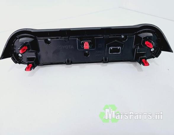 Heating & Ventilation Control Assembly TOYOTA RAV 4 V (_A5_, _H5_)