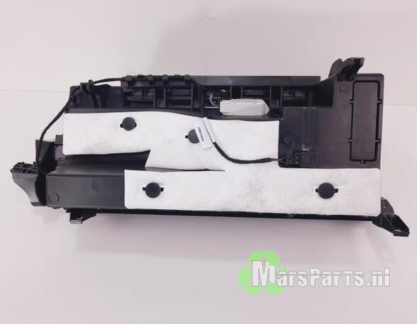 Glove Compartment (Glovebox) MERCEDES-BENZ A-CLASS (W177)