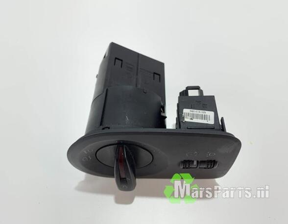 Switch for headlight SEAT IBIZA IV (6J5, 6P1), SEAT IBIZA IV SC (6J1, 6P5), SEAT IBIZA IV ST (6J8, 6P8)