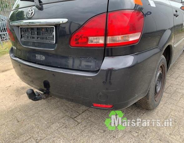 Bumper TOYOTA AVENSIS VERSO (_M2_)