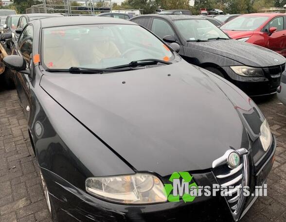 Bonnet ALFA ROMEO GT (937_)