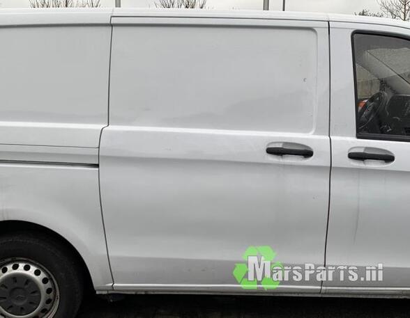 
Schiebetür rechts Mercedes-Benz Vito Kasten W447 A4477304700 P21603188
