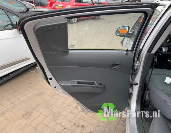 Door CHEVROLET SPARK (M300)