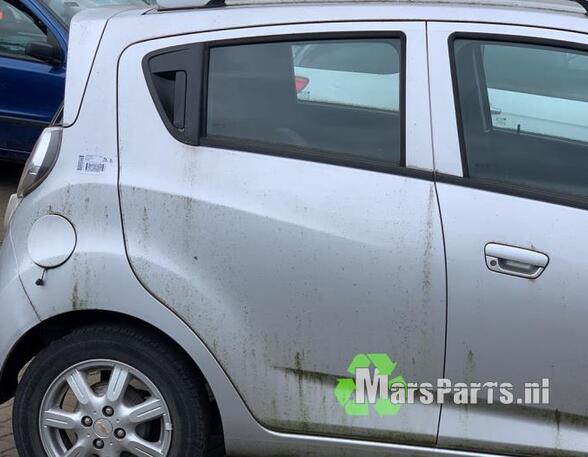 Door CHEVROLET SPARK (M300)