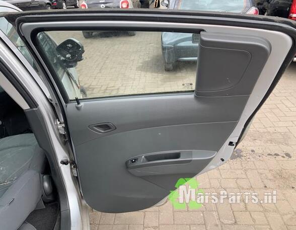 Door CHEVROLET SPARK (M300)