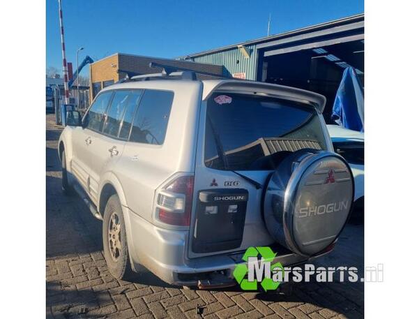 Fuel Tank Filler Flap MITSUBISHI PAJERO III (V7_W, V6_W)