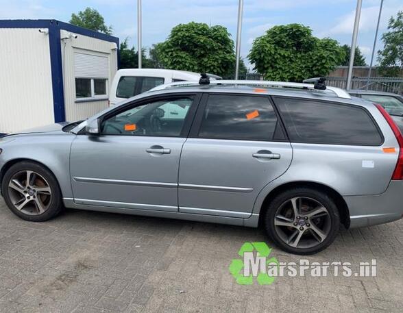 Fuel Tank Filler Flap VOLVO V50 (545)