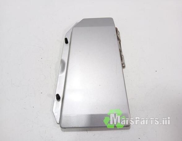 Fuel Tank Filler Flap MERCEDES-BENZ SPRINTER 3,5-t Platform/Chassis (906)