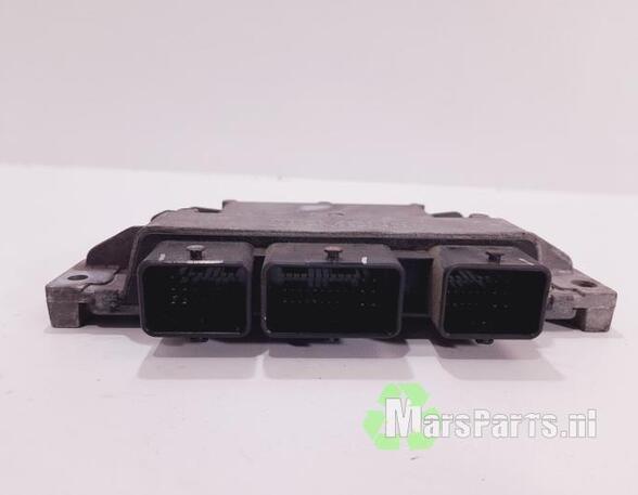 Control unit for engine RENAULT CLIO II (BB_, CB_)