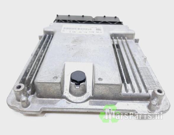 Control unit for engine SKODA OCTAVIA III Combi (5E5, 5E6)