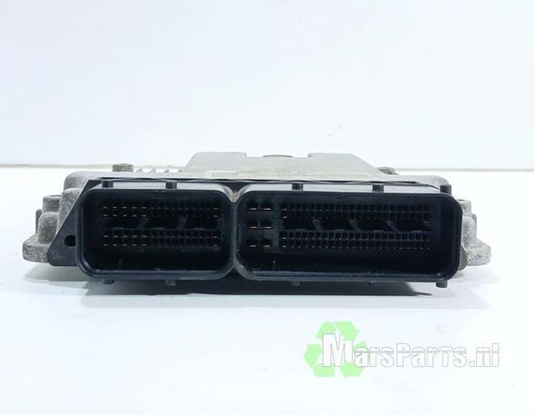 Control unit for engine VW GOLF V (1K1)