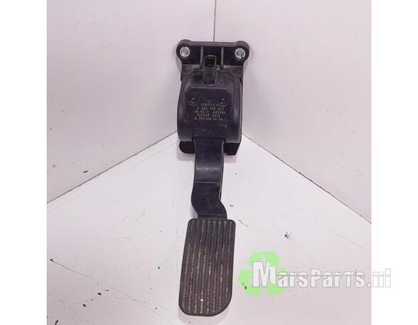 Accelerator pedal MERCEDES-BENZ VITO / MIXTO Van (W639)