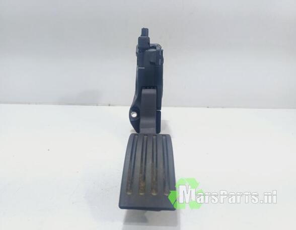 Accelerator pedal VOLVO V40 Hatchback (525, 526)