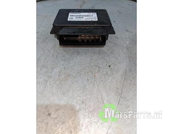 Control unit for fixing brake NISSAN QASHQAI II SUV (J11, J11_)