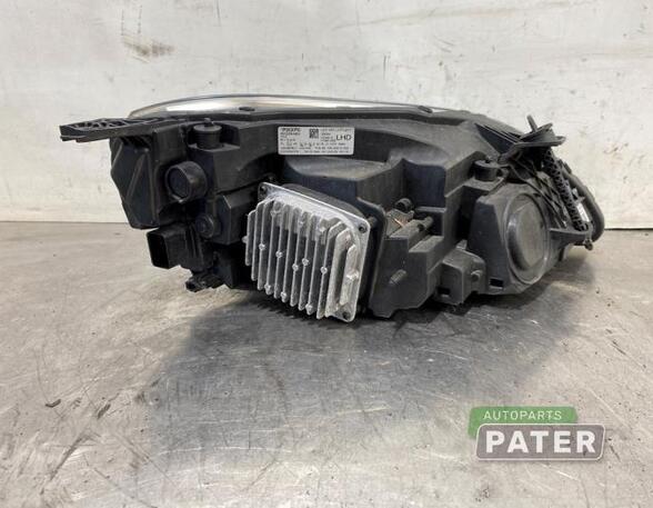 Headlight VOLVO V40 Hatchback (525, 526), VOLVO V40 Cross Country (526)