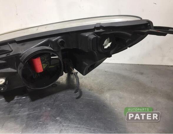 Headlight PEUGEOT 407 SW (6E_)