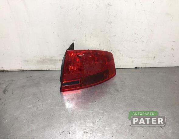 Combination Rearlight AUDI A4 (8E2, B6), AUDI A4 (8EC, B7)