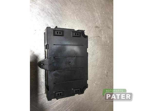 Fuse Box PEUGEOT 407 SW (6E_)