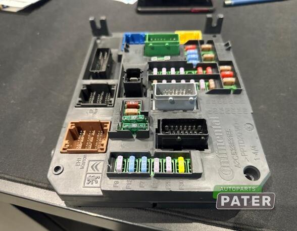 Fuse Box PEUGEOT 508 SW I (8E_), PEUGEOT 508 I (8D_)