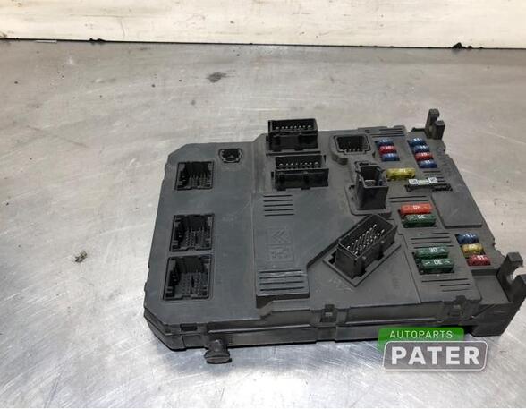 Fuse Box PEUGEOT 206 CC (2D)