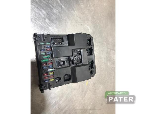 Fuse Box PEUGEOT 307 Break (3E), PEUGEOT 307 SW (3H)