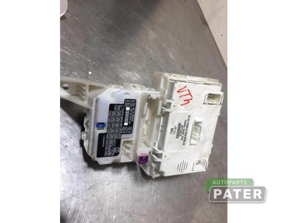 Fuse Box OPEL AGILA (B) (H08)