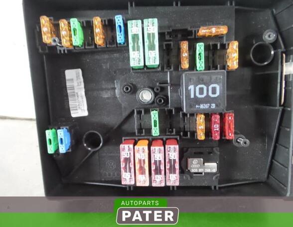 Fuse Box SKODA OCTAVIA II (1Z3)