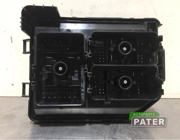 Fuse Box OPEL KARL (C16)