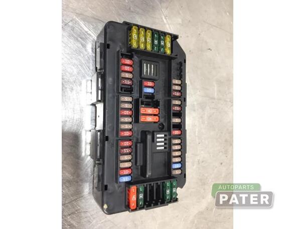 Fuse Box BMW 3 Coupe (E92), BMW 3 Touring (E91)