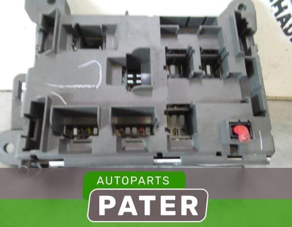 Fuse Box BMW X5 (E70), BMW X6 (E71, E72)