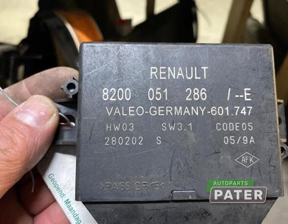 Regeleenheid park distance control RENAULT LAGUNA II (BG0/1_)